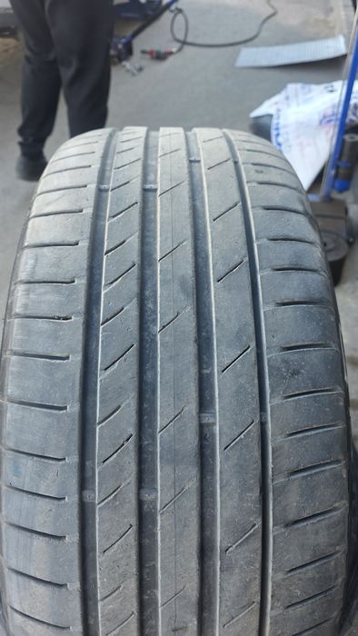 Летние шины Kumho Ecsta 285/50/20