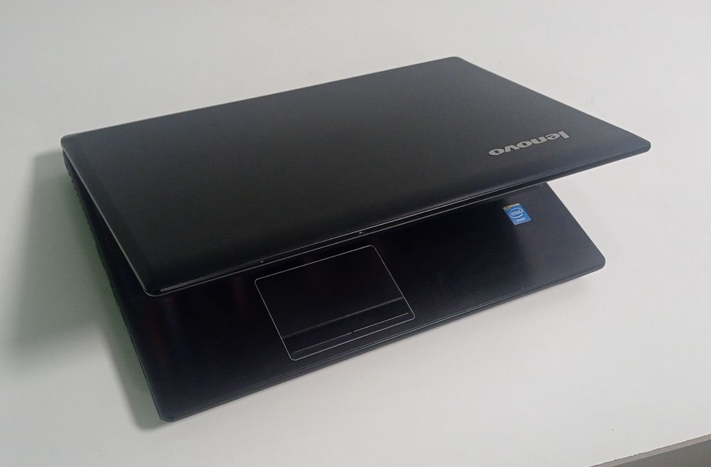 Noutbuk offesniy IDEAL