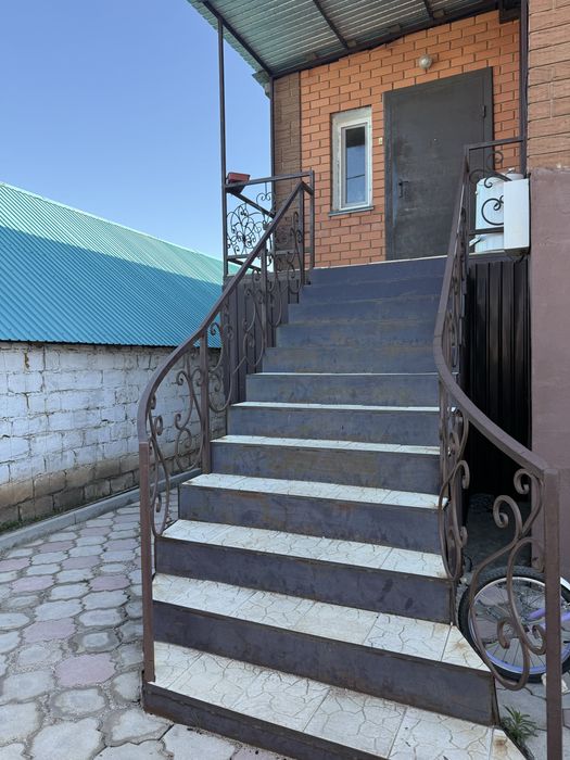 Продам 1,5 уровневый дом