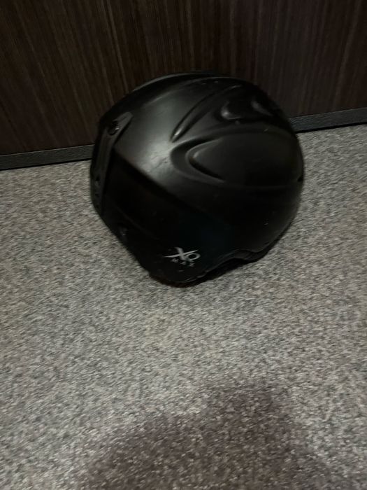 Schiuri+clapari+casca+bete+huse de transport