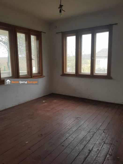 Продава се Къща в София, Студентски град - 90 кв.м за 569 €/кв.м - Снимка #3