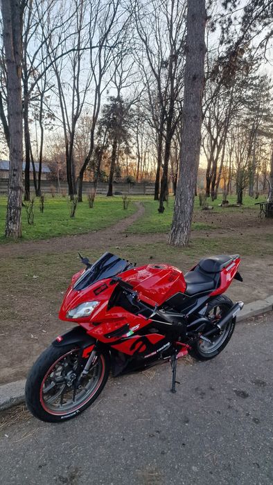 Aprilia RS 125 Rotax 122 an 2010 A1