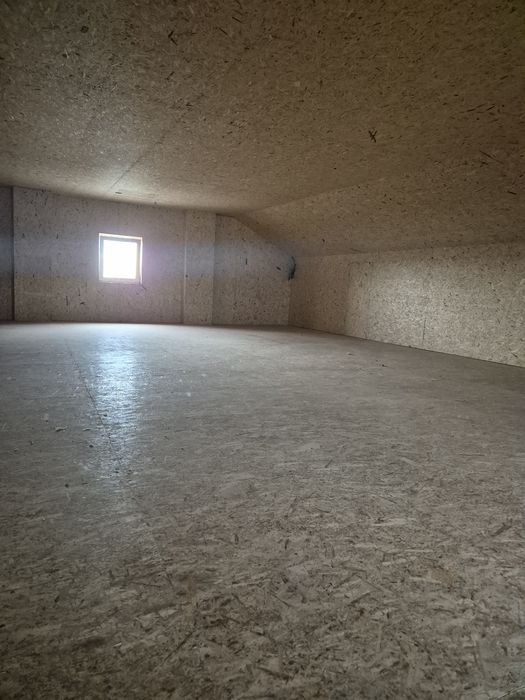 Продам дом в отличном районе