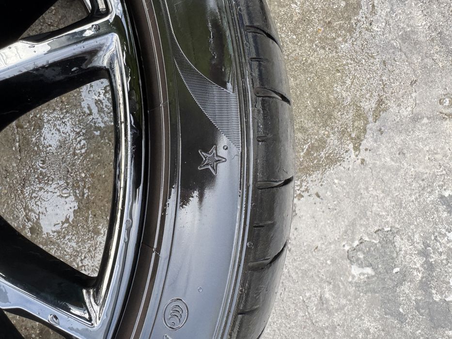 Оригинални джанти БМВ 20" + 4 летни гуми Pirelli P zero  275/35 R20