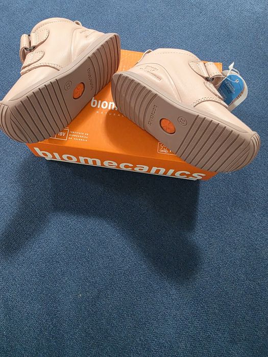 Pantofi copii fete din piele Biomecanics culoare roz mărimea 22