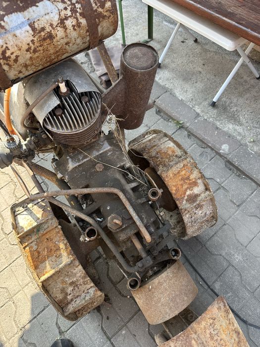 Cositoare cu lama de 130 cm rotax pentru piese