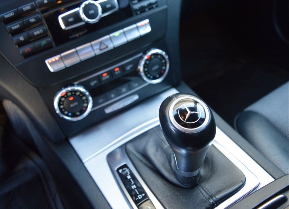 Mercedes C250 Facelift / FuLL Led/ Distronic/ Line Assist/Cui Electric