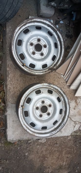 Продам диски на 15 от ауди 100с4