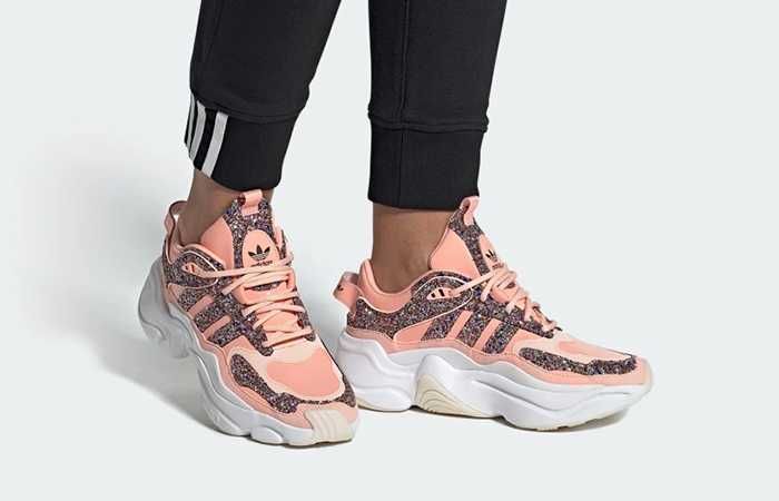Обувки дамски обувки ADIDAS MAGMUR Runner  EU37 1/3