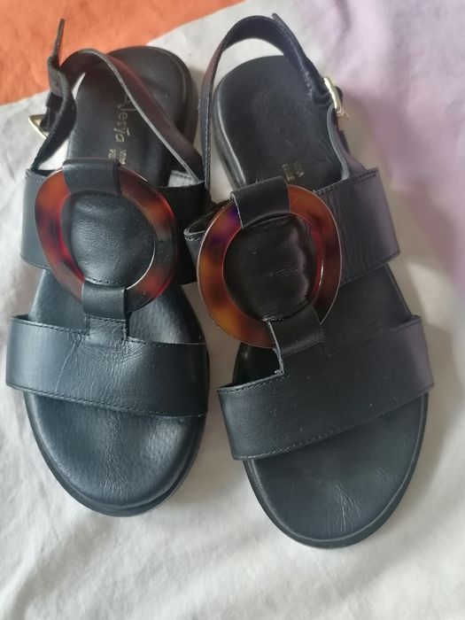 Sandale piele mărimea 35