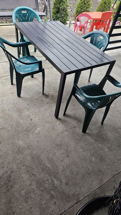Masa terasa/gradina cu 4 scaune