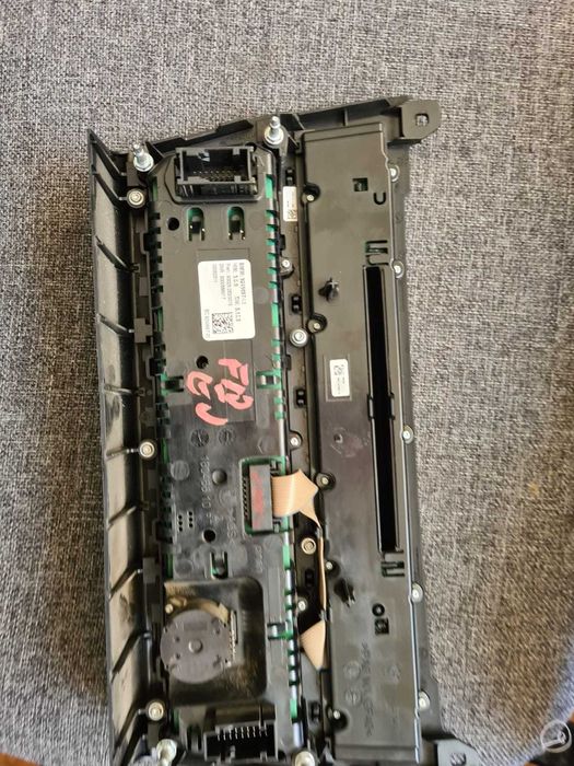 Panou clima ac BMW seria 5 F10 F11 incalzire scaune clima doua zone