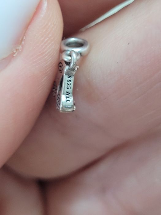 Charmuri Pandora me.