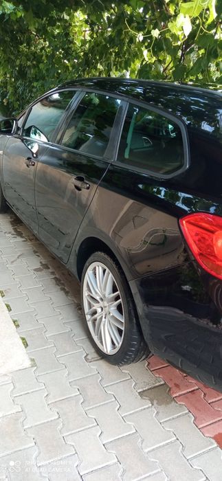 OPEL Astra 2011 — imagine 3