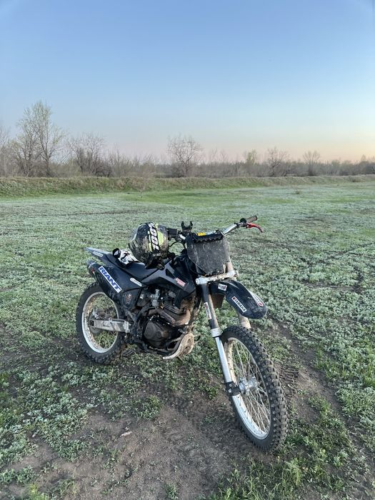 Эндуро 250 кубов