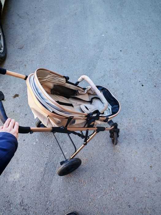 Продам коляску в хорошем состоянии