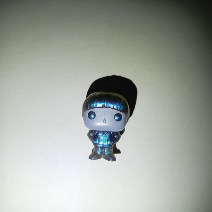 Киндер джой очень странные дела