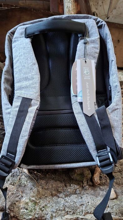 Rucsac antifurt XD Design Bobby