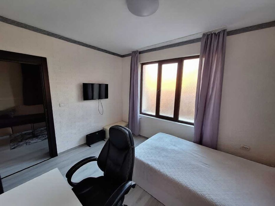 Тристаен апартамент | Широк център | Благоевград