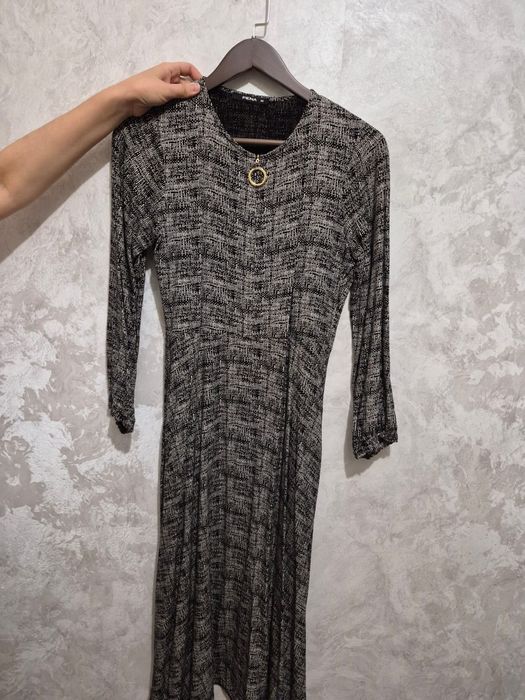 Платье, серое, 40-42 размер