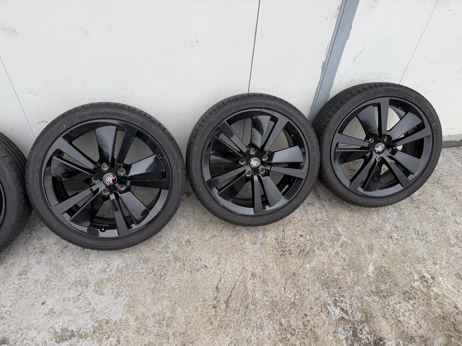 Джанти с гуми 18 за Seat Leon FR Сеат