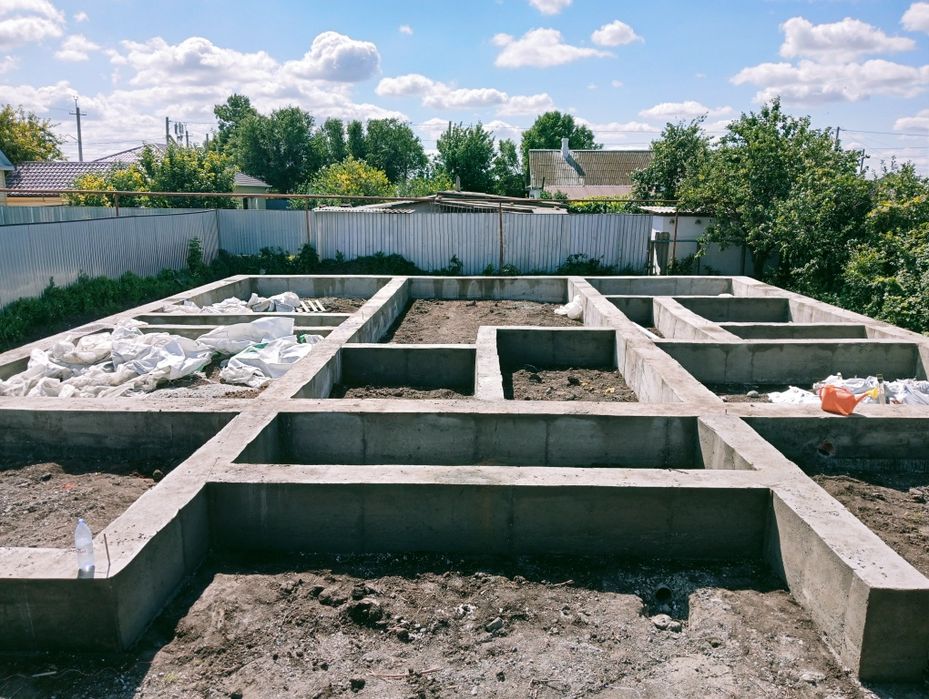 Заливка фундамента