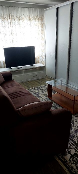 Închiriez apartament 2 camere Ploiești zona Maternitate