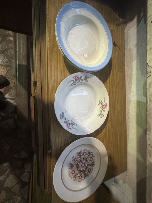 Посуда,тарелки,чашки