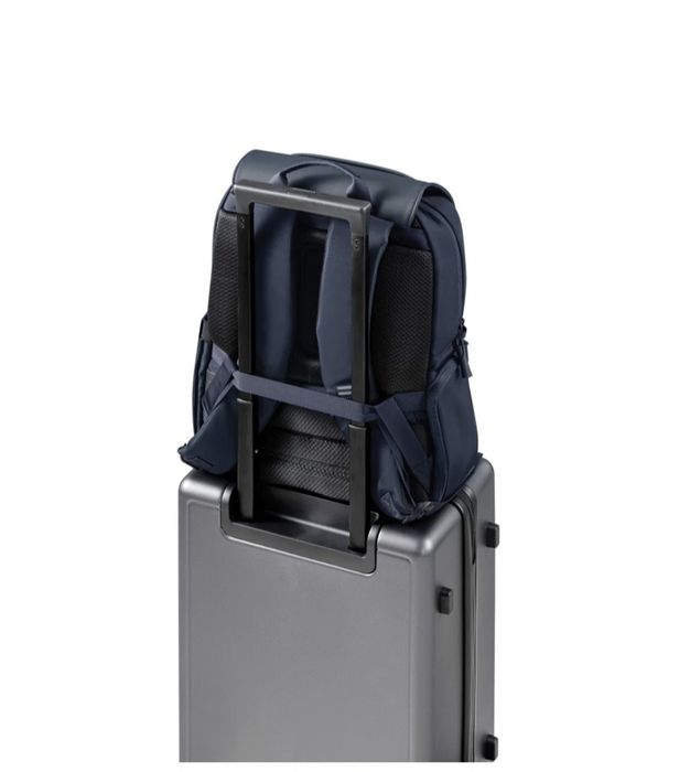 Vand rucsac nou laptop
