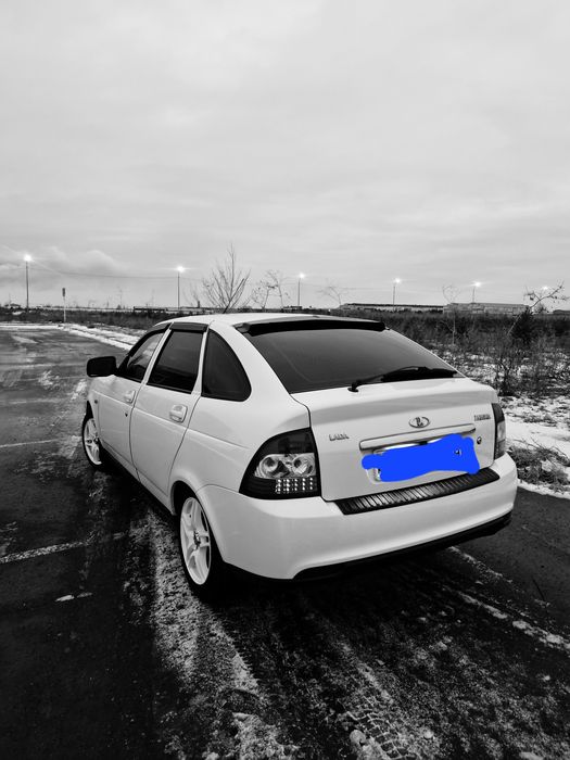 Продам приору 14год