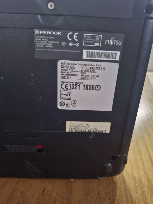 Лаптоп за части Fujitso,Dell