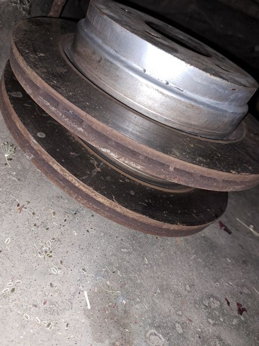 Discuri frana spate Bmw  E91