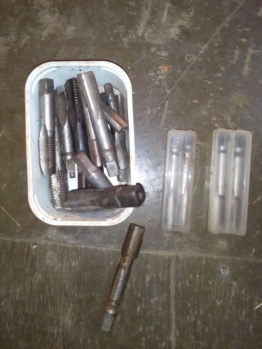 Продам свёрла разные