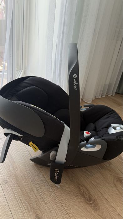 Автолюлька Cybex состоянии