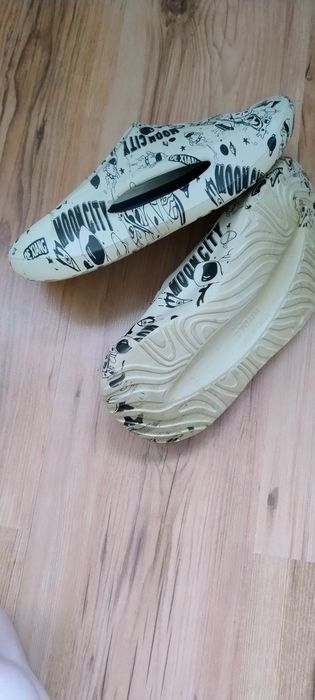 Șlapi de gumă simpatici