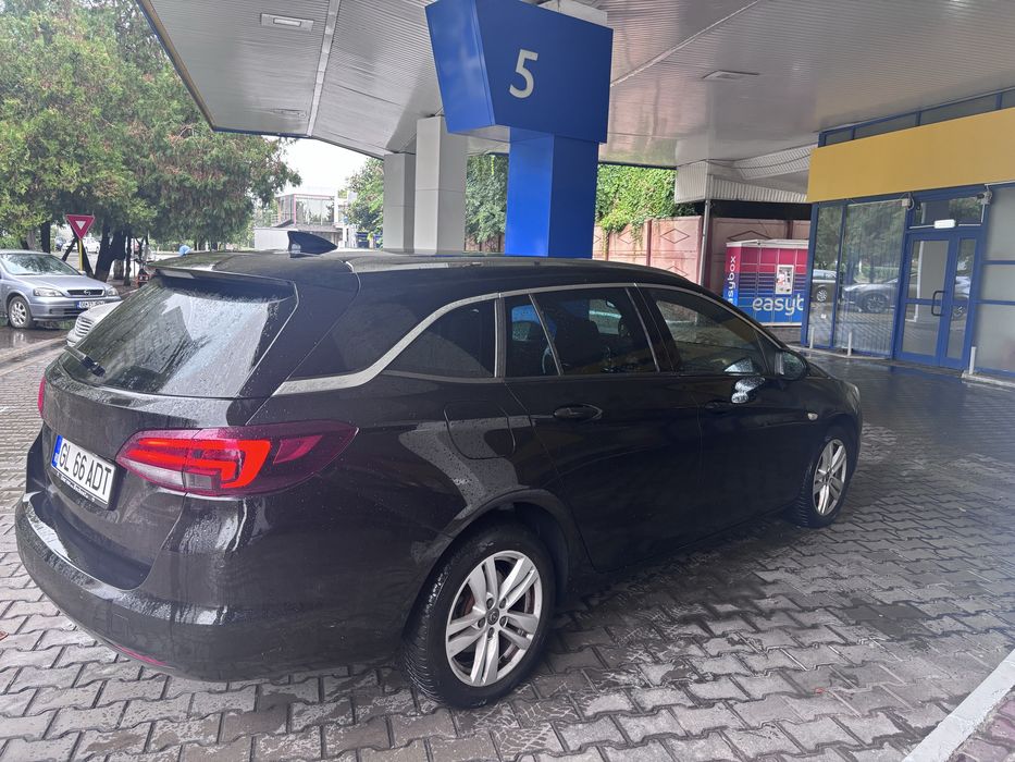 Opel astra k 2017