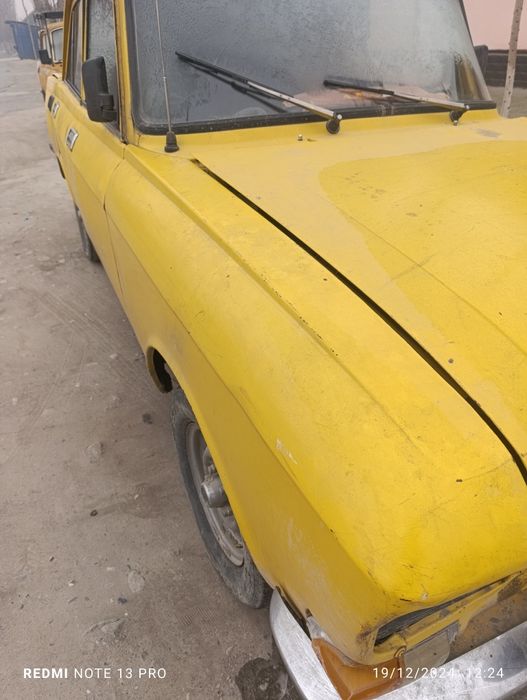 Moskivich siroʻchini sotiladi