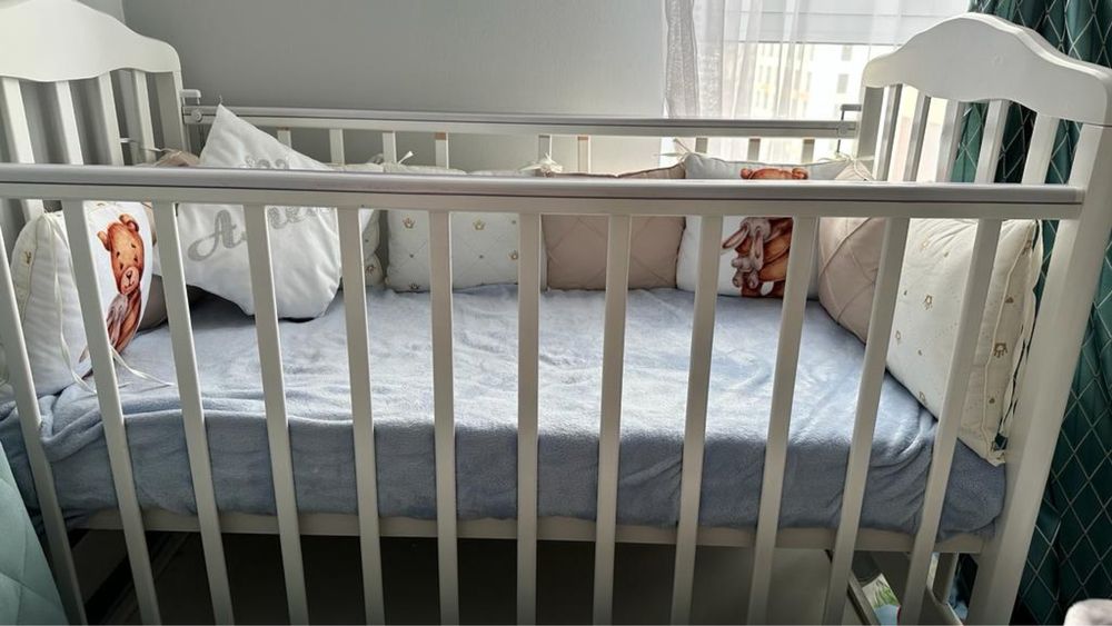 Кроватка детская