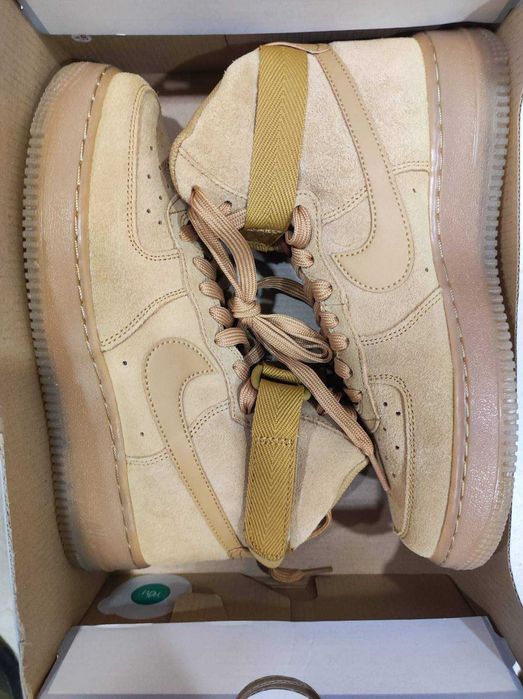 Nike -Air Force 1 High Lv 8 CK0262 700 Жълт номер 39 Оригинал Код 8002