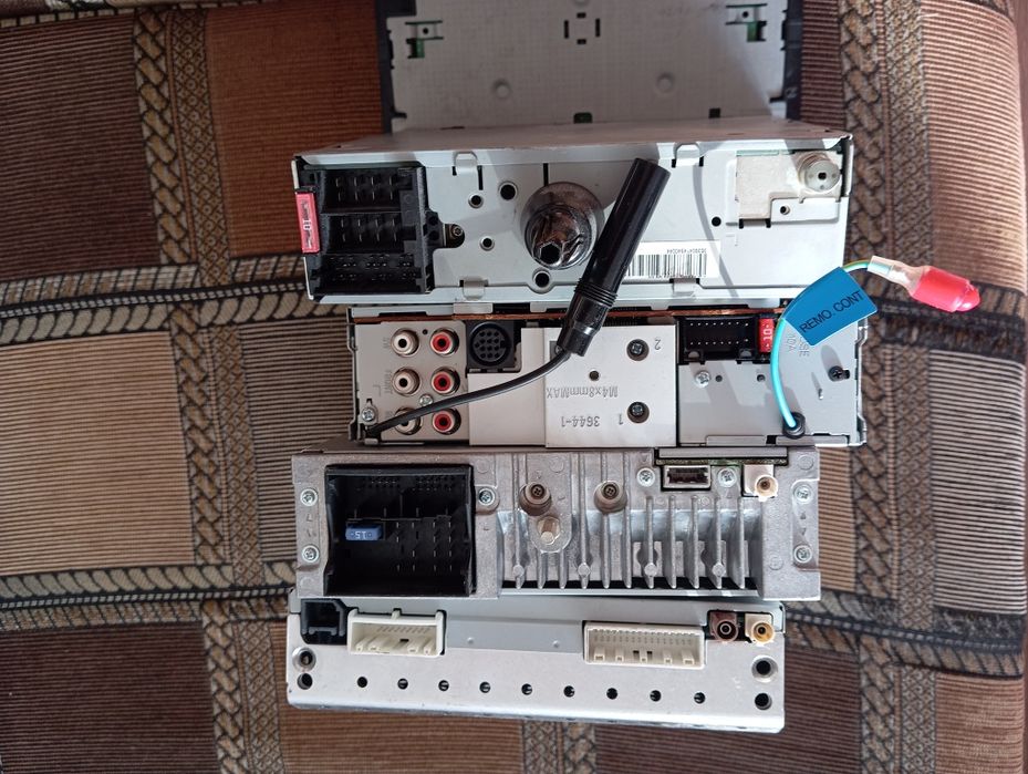 Radio  auto  codat