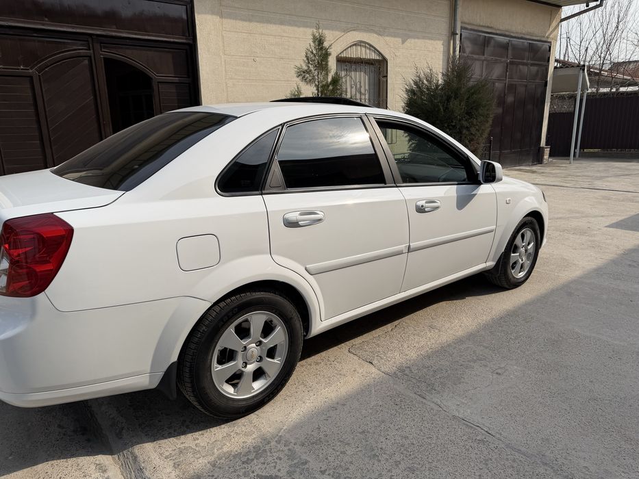 Lacetti 2018 yil 115 000 probeg halol 1 chi qol