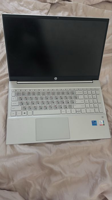 Ноутбук HP Pavilion 15-eg1103nw