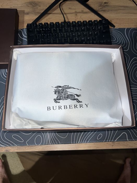 Сумка Burberry