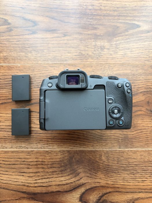 Canon EOS RP + Canon RF 50mm f/1.8 STM