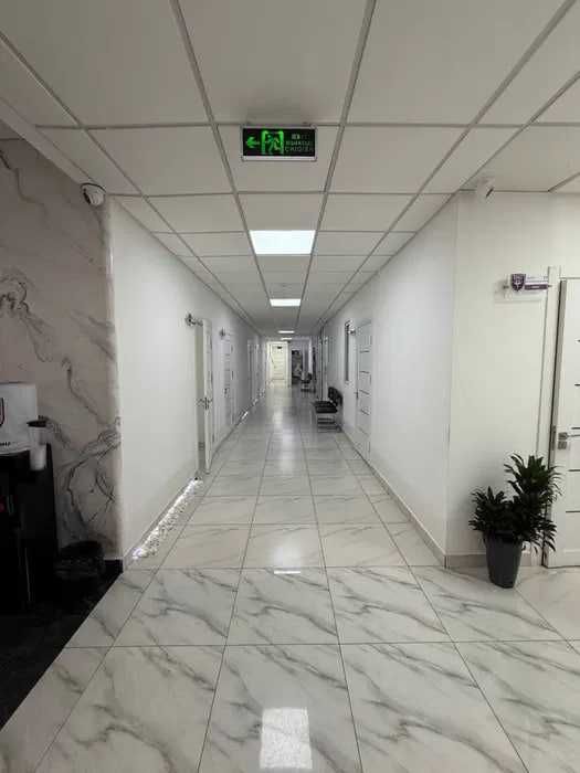 Сдаётся Здание 7000м2 Под Клинику, Учебный Центр и Гостиницу Яккасарай