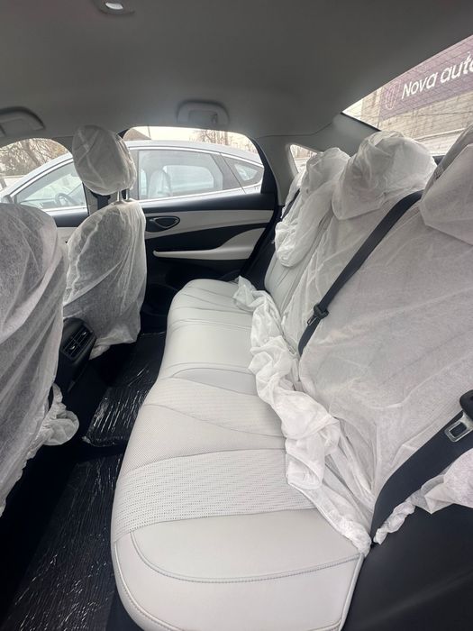 Продается BYD SEAL 05 ( черный цвет )