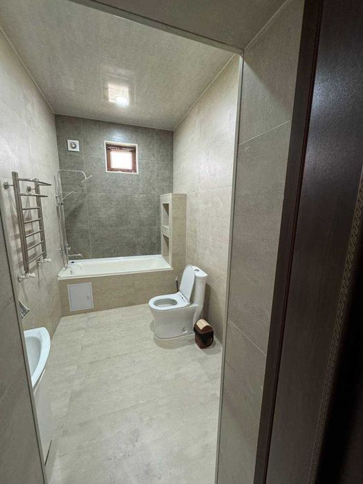 Namunali uy 6-sotok 4-xonali kottedj sotiladi