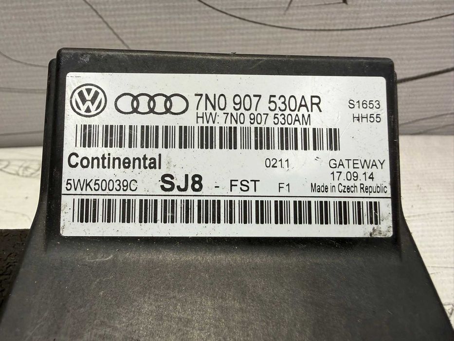 Interfață CAN Gateway / Unitate control rețea Volkswagen Passat B7 7N0907530AR 2014 / [2011-2014] / (5C3)