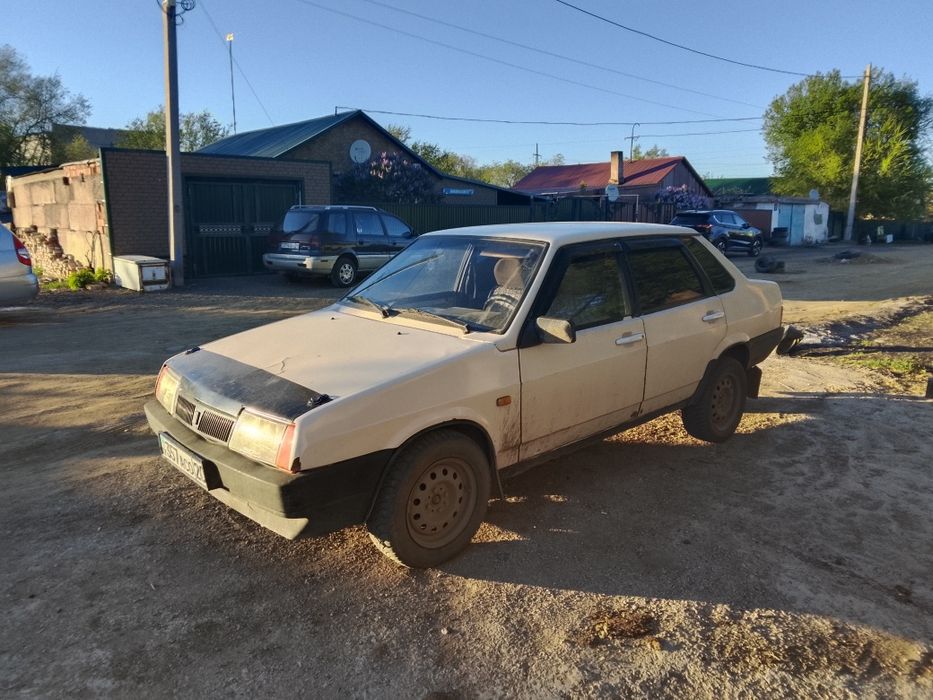 Продам 99 в хорошем состоянии