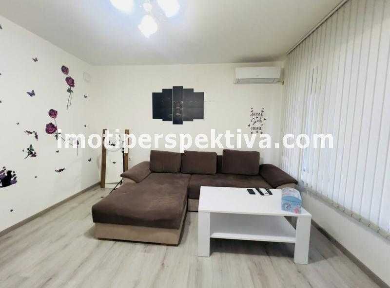 Продава се Тристаен апартамент в Пловдив, Христо Смирненски - 86 кв.м за 1541 €/кв.м - Снимка #2